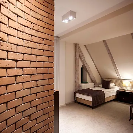 Hotel Srebrny Dzwon Kadyny