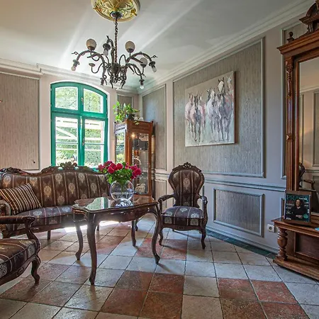 Srebrny Dzwon Hotel Kadyny