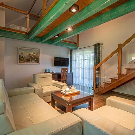 Srebrny Dzwon 3* קדיני