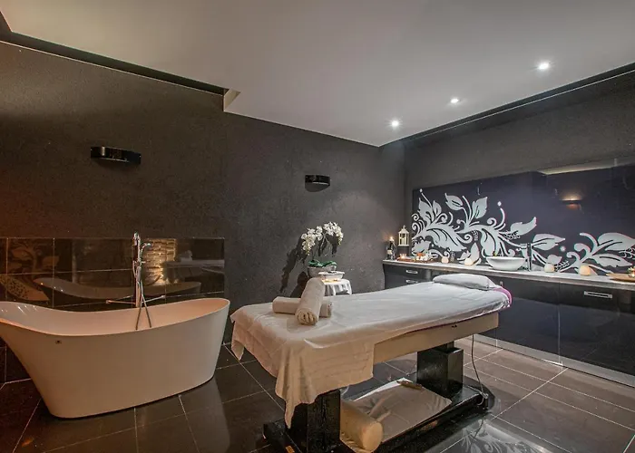 Srebrny Dzwon Hotell Kadyny